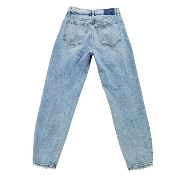 Abercrombie & Fitch Blue Denim 80's Mom Jeans High Rise Light Wash - Picture 3 of 8